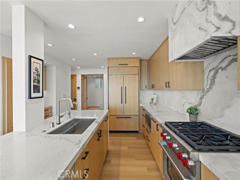 31423 S Coast Hwy  57 , Laguna Beach, CA