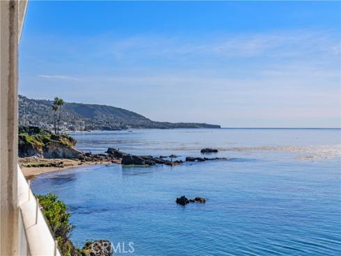 631  Cliff Dr.  A-15 , Laguna Beach, CA