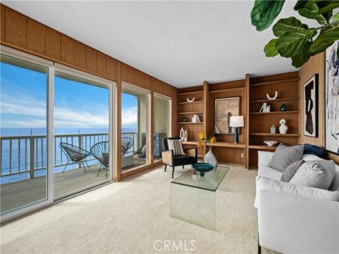 631  Cliff Dr.  A-15 , Laguna Beach, CA