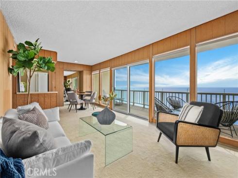 631  Cliff Dr.  A-15 , Laguna Beach, CA