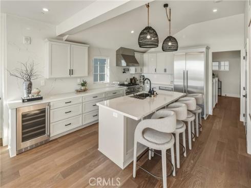 1369 N Coast   Highway, Laguna Beach, CA