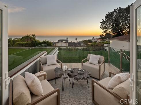 1369 N Coast   Highway, Laguna Beach, CA