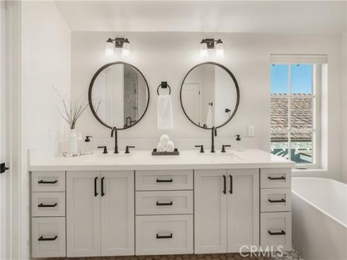 1369 N Coast   Highway, Laguna Beach, CA