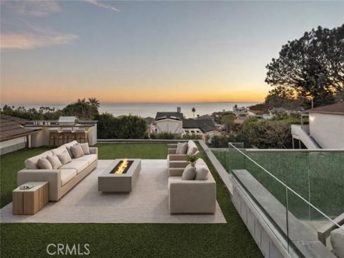 1369 N Coast   Highway, Laguna Beach, CA