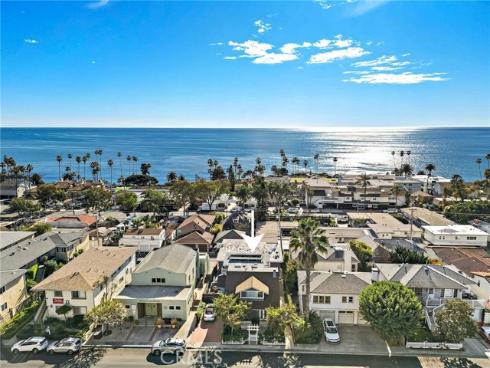 437  Cypress  , Laguna Beach, CA