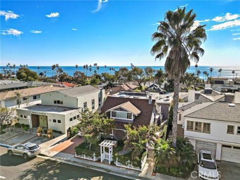 437  Cypress  , Laguna Beach, CA