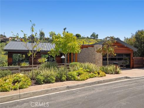 1435  Cerritos   Drive, Laguna Beach, CA