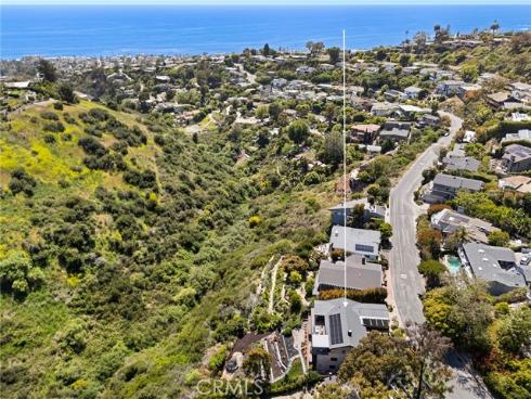1435  Cerritos   Drive, Laguna Beach, CA