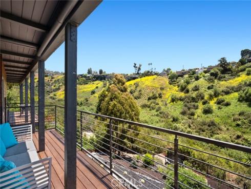 1435  Cerritos   Drive, Laguna Beach, CA