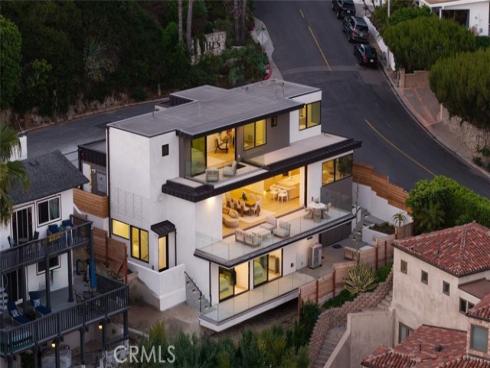 1105  Skyline   Drive, Laguna Beach, CA