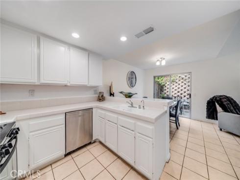 22  La Costa  , Laguna Beach, CA