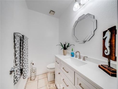 22  La Costa  , Laguna Beach, CA