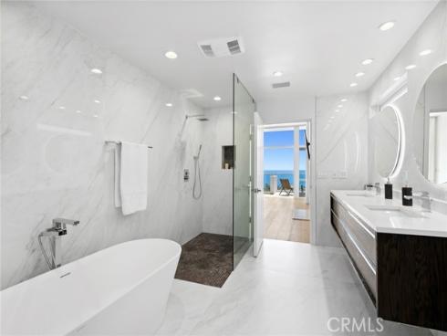 1061  Skyline   Drive, Laguna Beach, CA