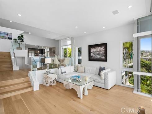 1061  Skyline   Drive, Laguna Beach, CA