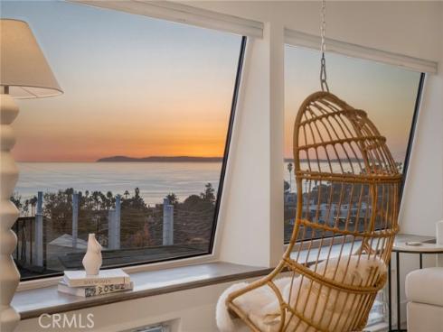 274  Grandview  , Laguna Beach, CA