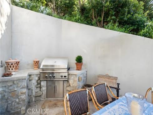 2100  Crestview   Drive, Laguna Beach, CA