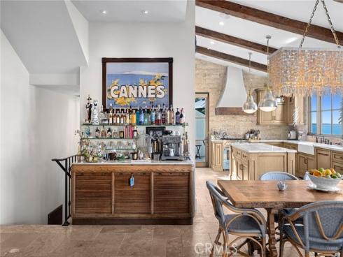 2100  Crestview   Drive, Laguna Beach, CA