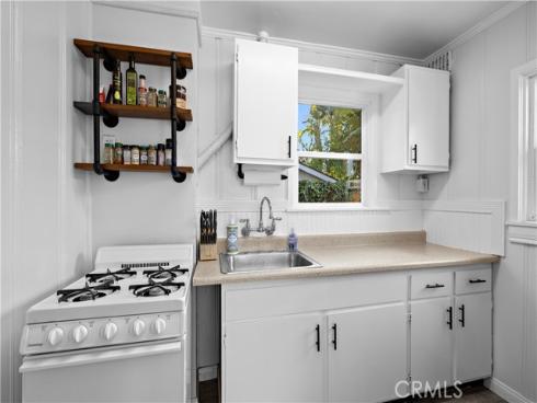 31692  3rd   Avenue, Laguna Beach, CA