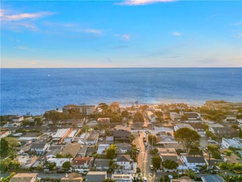 31692  3rd   Avenue, Laguna Beach, CA