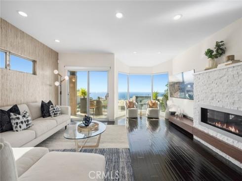 928  Quivera  , Laguna Beach, CA