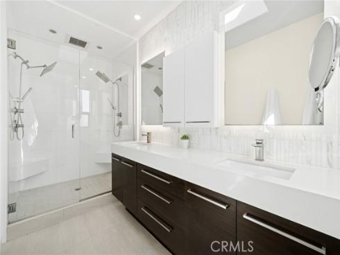 928  Quivera  , Laguna Beach, CA