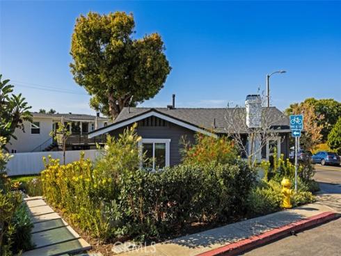 389  Park  , Laguna Beach, CA