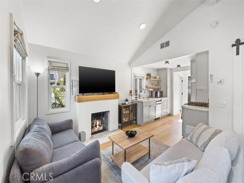 389  Park  , Laguna Beach, CA