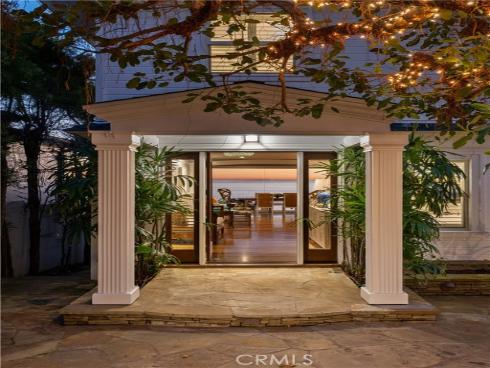 1225  Cliff  , Laguna Beach, CA