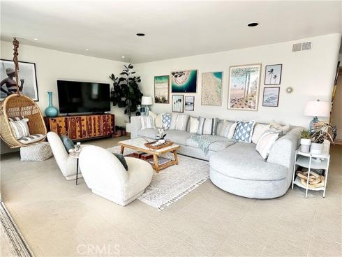 1585 S Coast  32 , Laguna Beach, CA