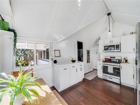 478  Saint Anns  , Laguna Beach, CA