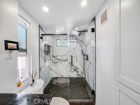 478  Saint Anns  , Laguna Beach, CA