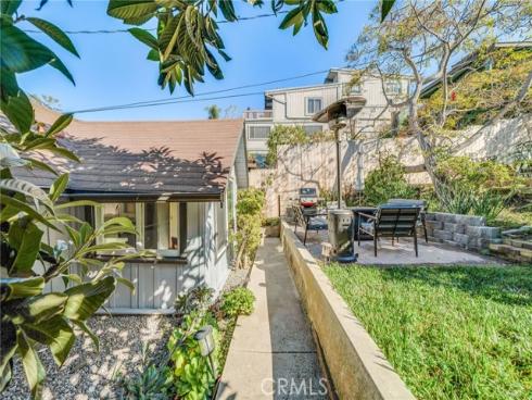 478  Saint Anns  , Laguna Beach, CA
