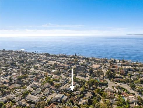 478  Saint Anns  , Laguna Beach, CA