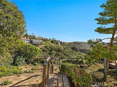2555  Temple Hills   Drive, Laguna Beach, CA