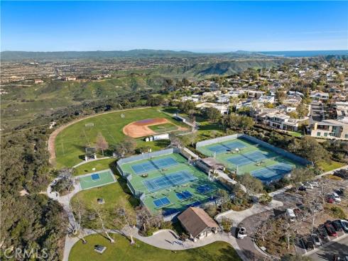 2555  Temple Hills   Drive, Laguna Beach, CA