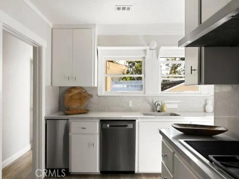 541  Oak Street  , Laguna Beach, CA