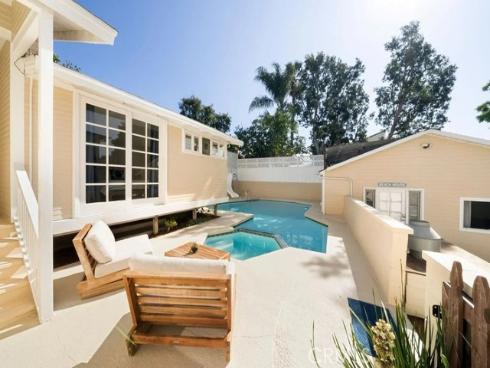 541  Oak Street  , Laguna Beach, CA