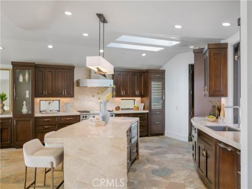 26 S La Senda  , Laguna Beach, CA