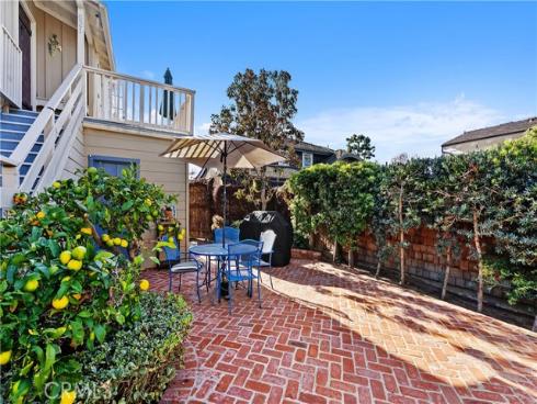 617  Lombardy  , Laguna Beach, CA