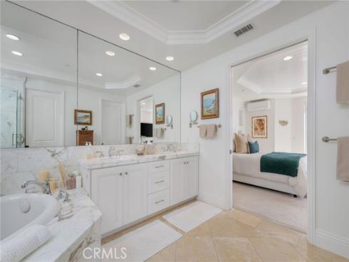 846  Diamond   Street, Laguna Beach, CA