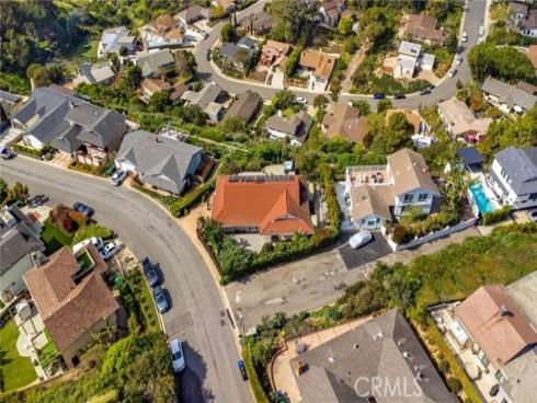 3083  Cresta  , Laguna Beach, CA