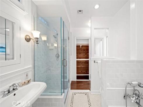 397  Poplar   Street, Laguna Beach, CA