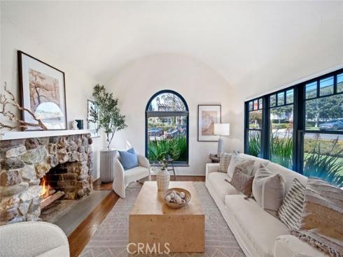 397  Poplar   Street, Laguna Beach, CA