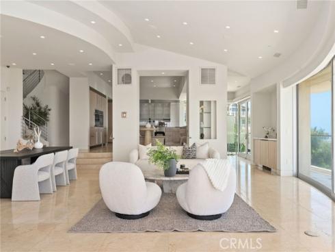 900  Gainsborough   Drive, Laguna Beach, CA