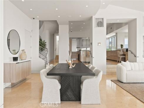 900  Gainsborough   Drive, Laguna Beach, CA