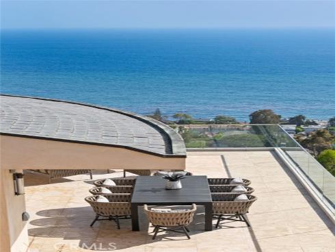 900  Gainsborough   Drive, Laguna Beach, CA