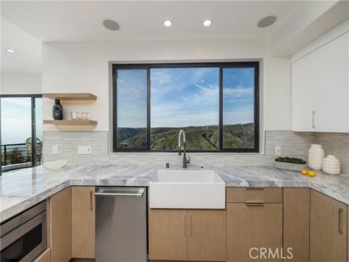 1425  Skyline   Drive, Laguna Beach, CA