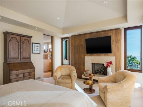 49 Lagunita Drive, Laguna Beach, CA