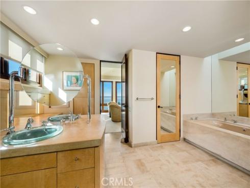 49 Lagunita Drive, Laguna Beach, CA