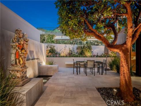 49 Lagunita Drive, Laguna Beach, CA